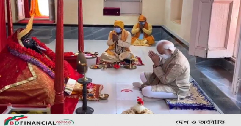 যশোরেশ্বরী মন্দিরে পূজা দিলেন মোদী