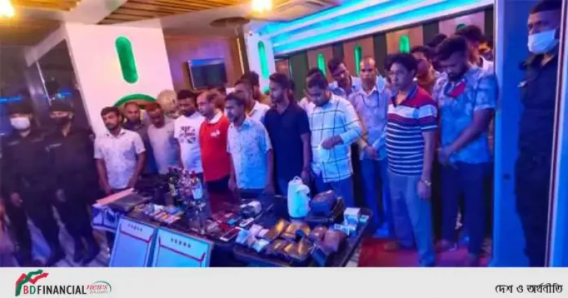 জুয়ার আসর হতে ২২ জন জুয়ারী’কে গ্রেফতার করেছে র্যাব-৪