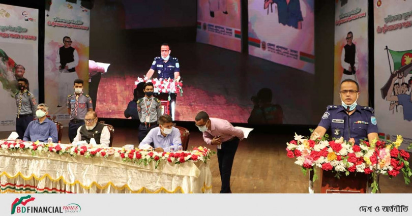 বীর মুক্তিযোদ্ধাদের সংবর্ধনা: ৫০টি জাতীয় পতাকাসহ সুবর্ণজয়ন্তী র্যালি