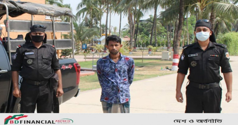 ৪৭ কেজি গাঁজাসহ মাদক ব্যবসায়ীকে আটক করেছে র্যাব-৭