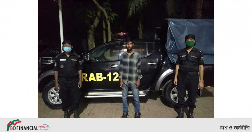 বগুড়ায় র্যাব-১২ এর অভিযানে ইয়াবাসহ আটক ১
