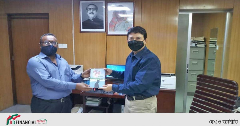 'পুল সেল': ক্রেতা যখন সিভিল সার্ভেন্ট