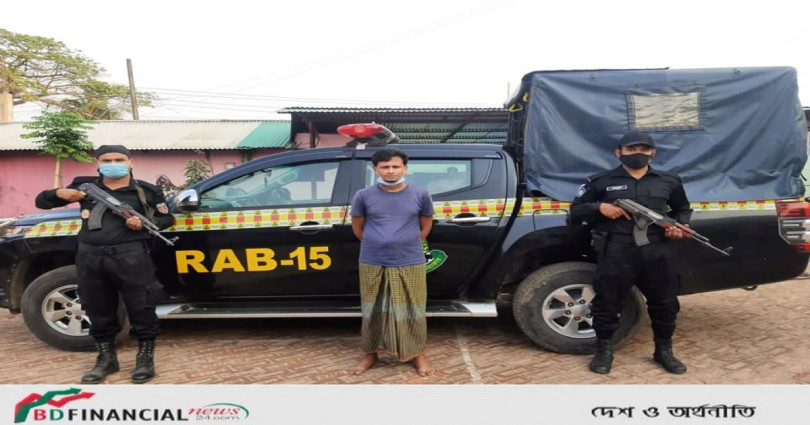১৯৯০০ ইয়াবাসহ রোহিঙ্গা মাদক কারবারীকে গ্রেফতার করেছে র্যাব-১৫