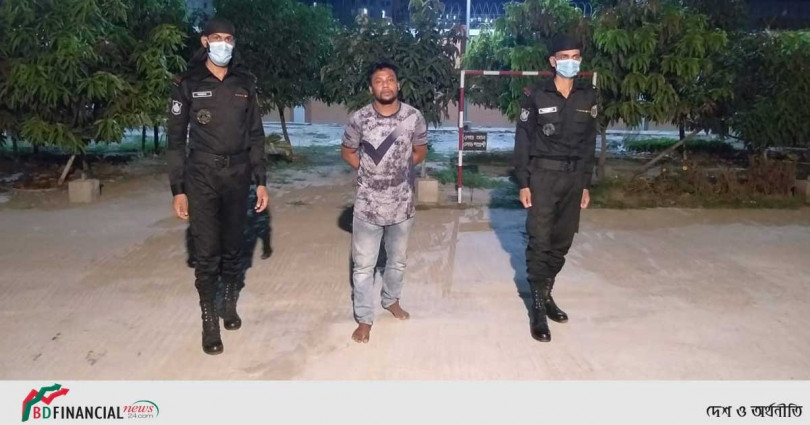 কিশোরকে অত্যাচার : ম্যানেজারকে হাজারীবাগ থেকে গ্রেফতার করেছে র্যাব-২