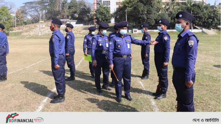 চট্টগ্রাম রেলওয়ে জেলায় সাপ্তাহিক মাস্টার প্যারেড অনুষ্ঠিত