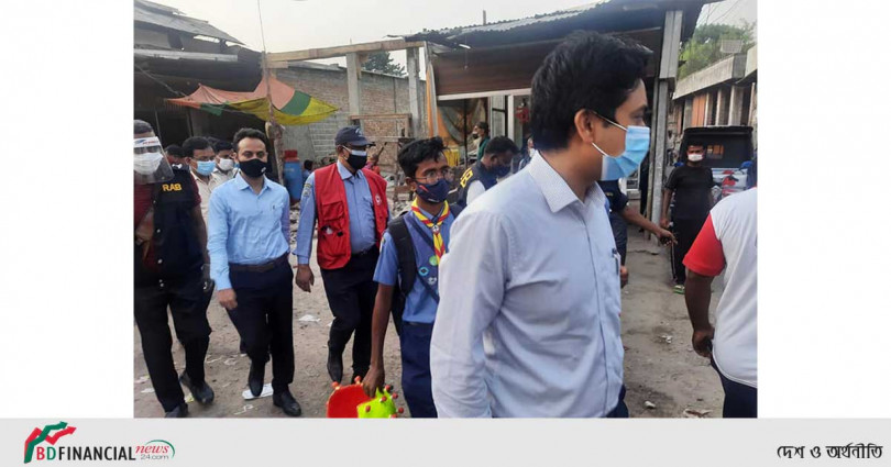 স্বাস্থ্যবিধি মানাতে রংপুর জেলা প্রশাসনের মোবাইল কোর্ট