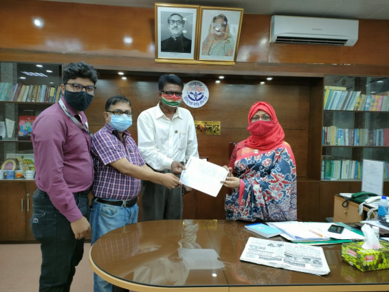 চাঁদপুরে গণমাধ্যম সপ্তাহের রাষ্ট্রীয় স্বীকৃতি পেতে প্রধানমন্ত্রী বরাবর স্মারকলিপি