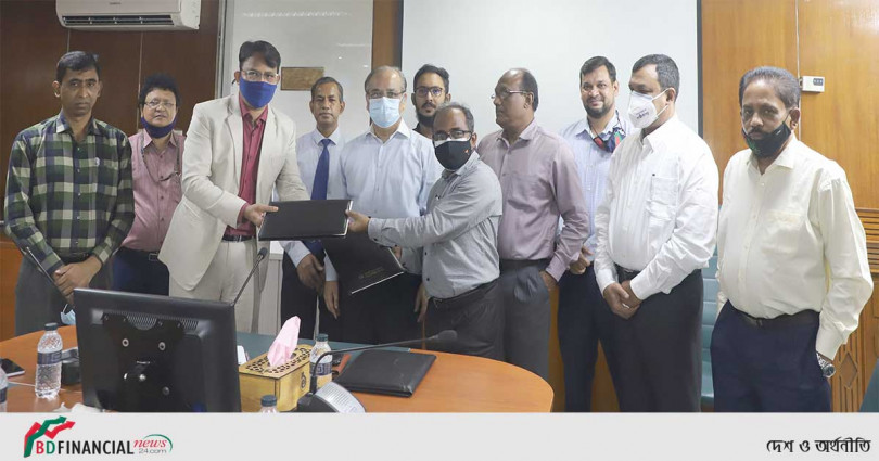 সোনালী ব্যাংক লিমিটেড এবং রপ্তানি উন্নয়ন ব্যুরো -এর চুক্তি