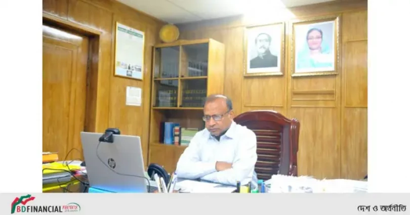 স্বাস্থ্যবিধি মেনে চলমান উন্নয়ন কাজ অব্যাহত রাখুন: এলজিআরডি মন্ত্রী