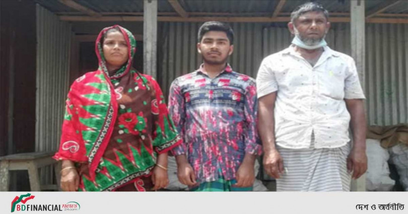 কাঠুরিয়ার ছেলের ডাক্তারি পড়ার স্বপ্ন অনিশ্চিত