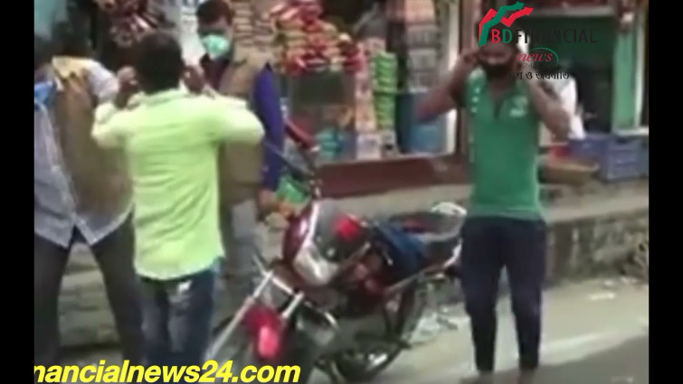 ট্রাকের মধ্যে কি পাওয়া গেল !!!কঠোর লকডাউন ও মানুষের ঝুঁকি !