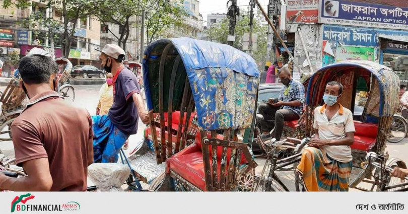 ঢাকার রাস্তায় আজ রিকশার রাজত্ব