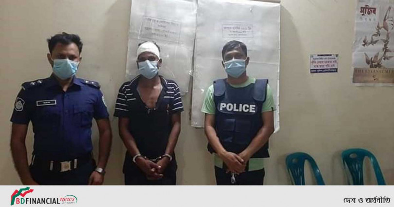 তীর-ধনুক দিয়ে গৃহবধূকে হত্যা, অভিযুক্ত গ্রেপ্তার