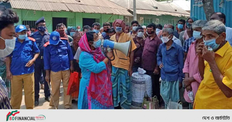 ৪৫ কেজিতে পেঁয়াজের মন! রাজবাড়ীতে ৩ আড়তদারকে জরিমানা