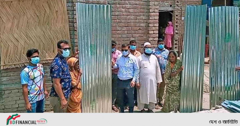 কাশিয়ানীতে আগুনে ক্ষতিগ্রস্থদের পাশে যুব সমাজ