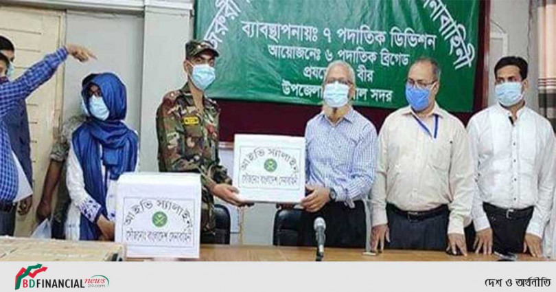 ডায়রিয়া: বরিশালে সেনাবাহিনীর আইভি স্যালাইন বিতরণ