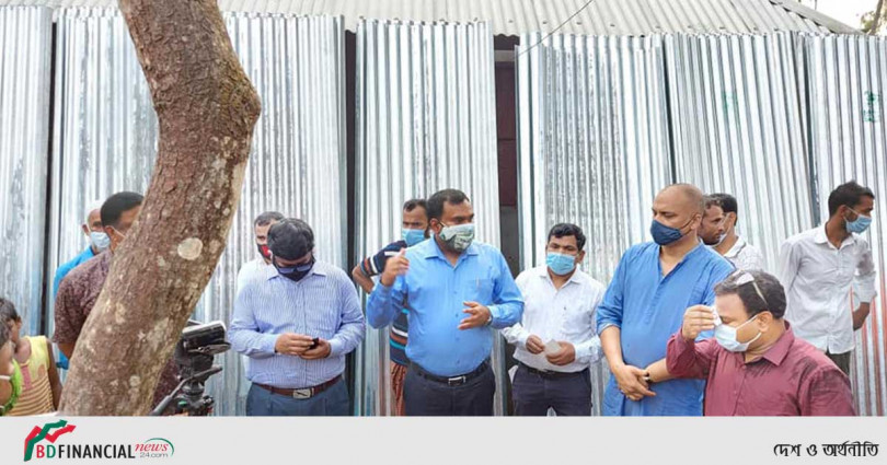 বারবার আগুন লাগার ঘটনা সরেজমিন পরিদর্শন করলেন ঠাকুরগাঁওয়ের জেলা প্রশাসক