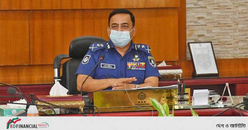 মাস্ক পরিধানসহ স্বাস্থ্য সুরক্ষা মেনে কেনাকাটা নিশ্চিত করার আহবান জানালেন আইজিপি