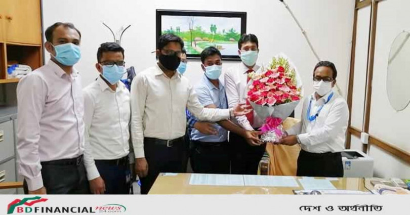 জনতা ব্যাংকের জিএম নূরুল ইসলাম মজুমদারকে শুভেচ্ছা জানিয়েছে চৌদ্দগ্রাম ব্যাংকার্স সোসাইটি