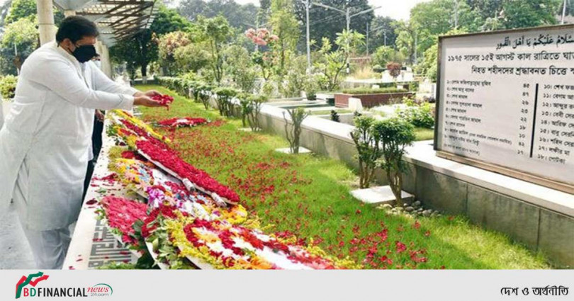 শেখ জামালের সমাধিতে ক্রীড়া প্রতিমন্ত্রীর শ্রদ্ধা নিবেদন