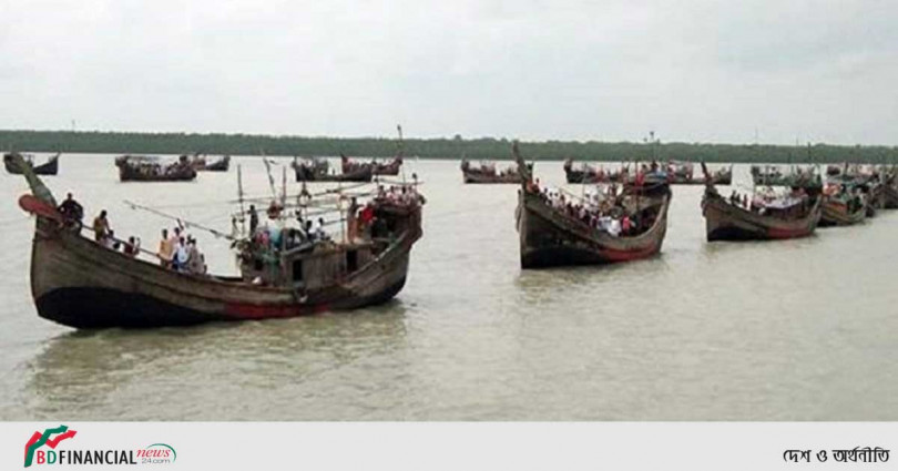 নিষেধাজ্ঞা শেষে ইলিশ শিকারে ছুটছেন জেলেরা