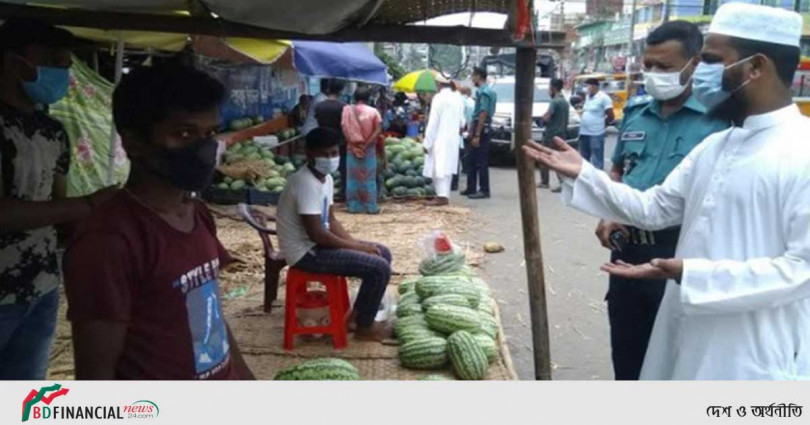 বরিশালে দোকানে মূল্য তালিকা না থাকায় ৪ জনের আর্থিক দণ্ড