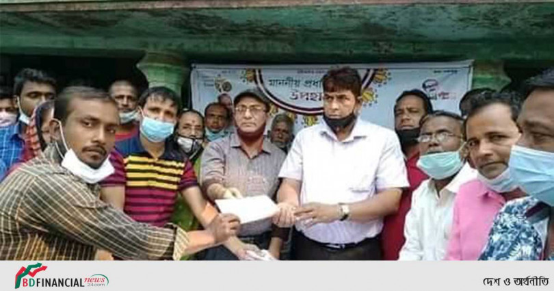 আনোয়ারায় প্রধানমন্ত্রীর ঈদ উপহার পেল ৫০০ পরিবার