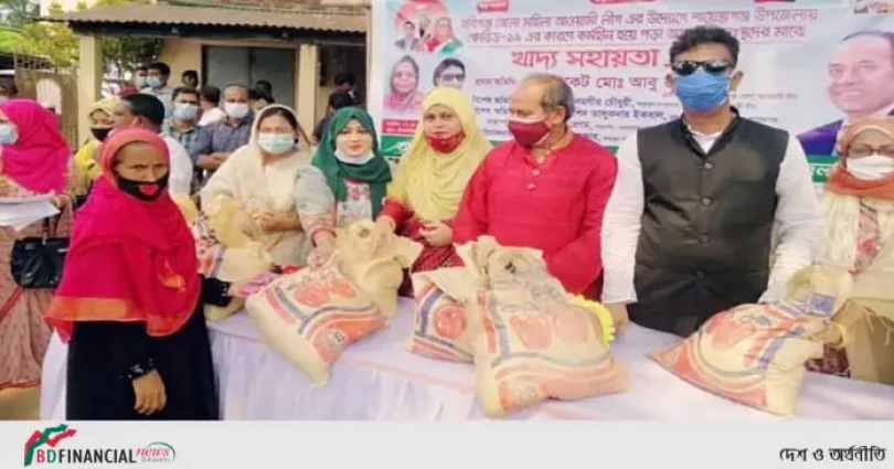 শায়েস্তাগঞ্জে জেলা মহিলা আওয়ামীলীগের উদ্যোগে খাদ্যসামগ্রী বিতরণ