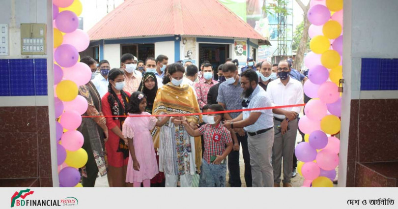 পুলিশ সুপার লালমনিরহাট এর উদ্যোগে খোলা হয়েছে পুলিশ শপিংমল