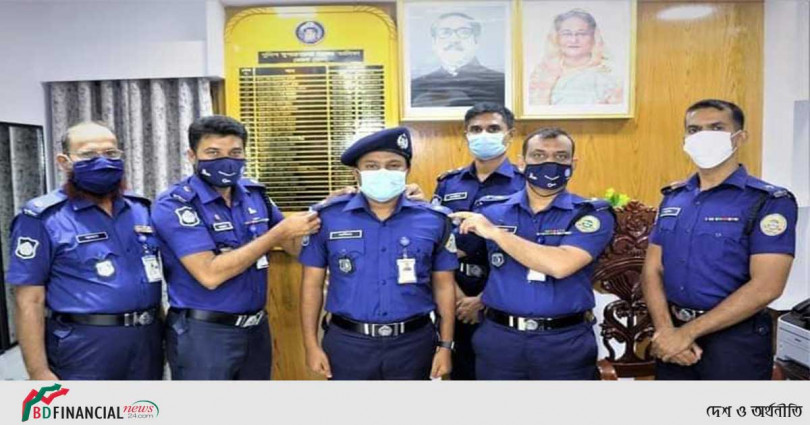 ভোলার চরফ্যাশনে অতিরিক্ত পুলিশ সুপার পদে পদোন্নতিপ্রাপ্ত শেখ সাব্বির হোসেন'কে র‌্যাঙ্ক ব্যাজ পরিধান