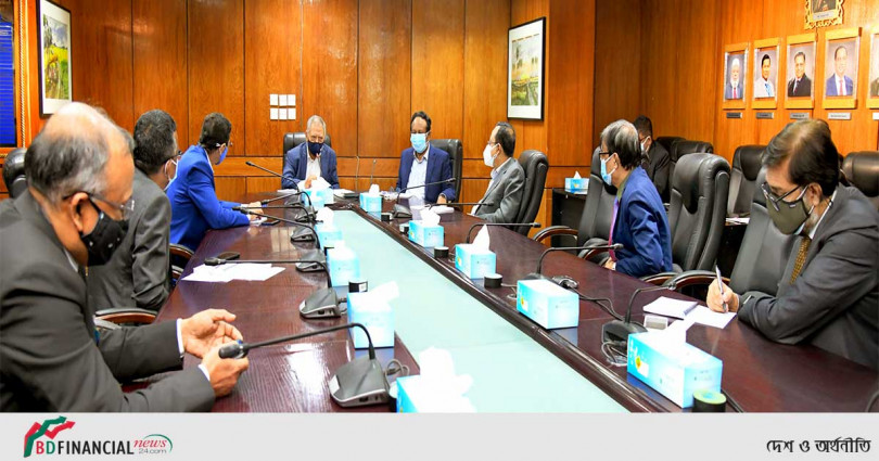মার্কেন্টাইল ব্যাংকে বিভাগীয় প্রধানদের নিয়ে পর্যালোচনা সভা অনুষ্ঠিত