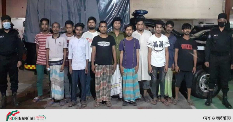 ১২ আইপিএল জুয়াড়িকে আটক করেছে র্যাব-১০