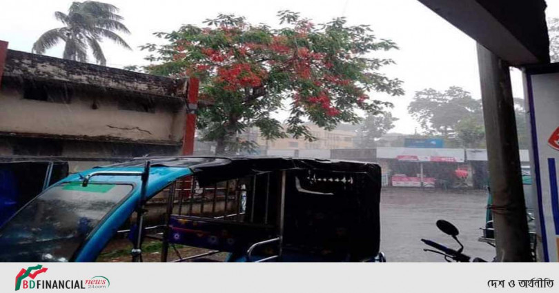 ভোলায় বৃষ্টিতে জনমনে স্বস্তি
