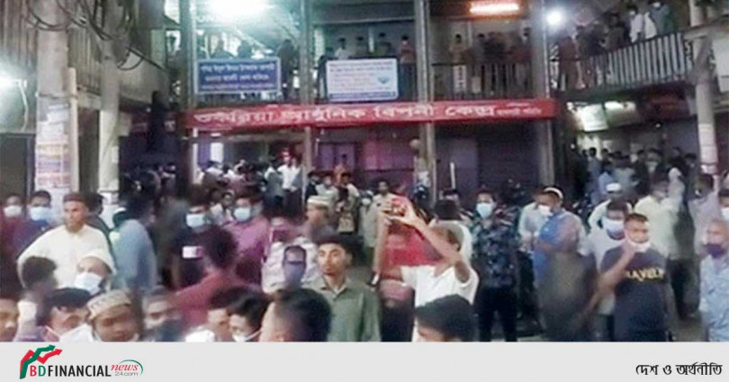 নির্দেশনা অমান্য করায় সিলেটের শুকরিয়া মার্কেটে তালা