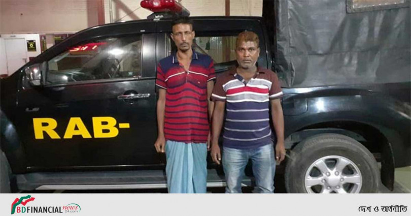 ৫৬ কেজি গাঁজাবোঝাই ট্রাকসহ ২জনকে আটক করেছে র্যাব-১০
