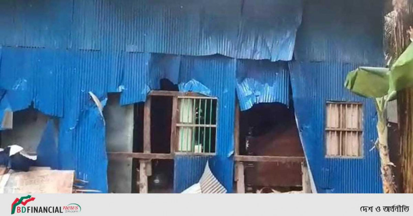 মাদারীপুরে প্রতিপক্ষের হামলায় ১৭টি বসতঘর ভাঙচুর