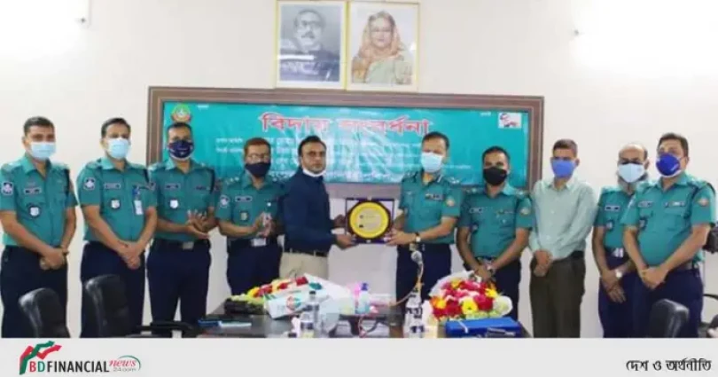 পদোন্নতিসুত্রে বদলি কর্মকর্তাদের বিদায় সংবর্ধনা দিলেন রংপুর মেট্রোপলিটন পুলিশ কমিশনার