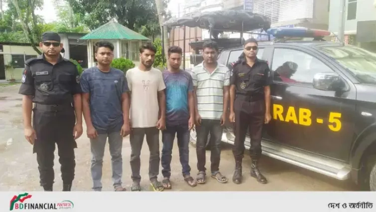 ক্রিপ্টোকারেন্সি লেনদেন করে কোটি টাকা হাতিয়ে নিতো তারা