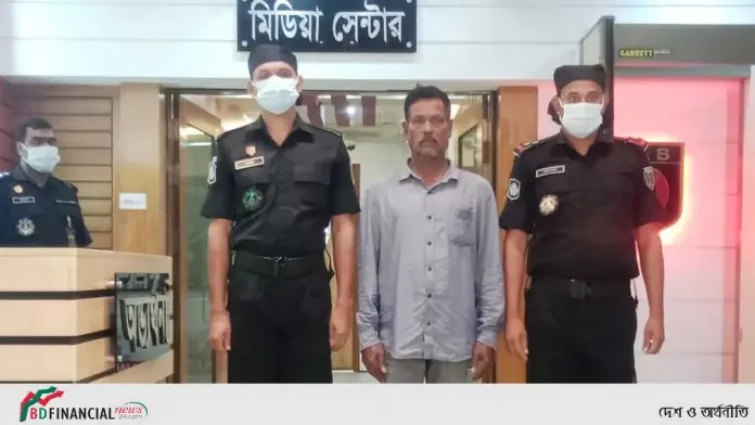 যেভাবে তিন দশক আত্মগোপনে ছিলেন চরমপন্থি মানিক