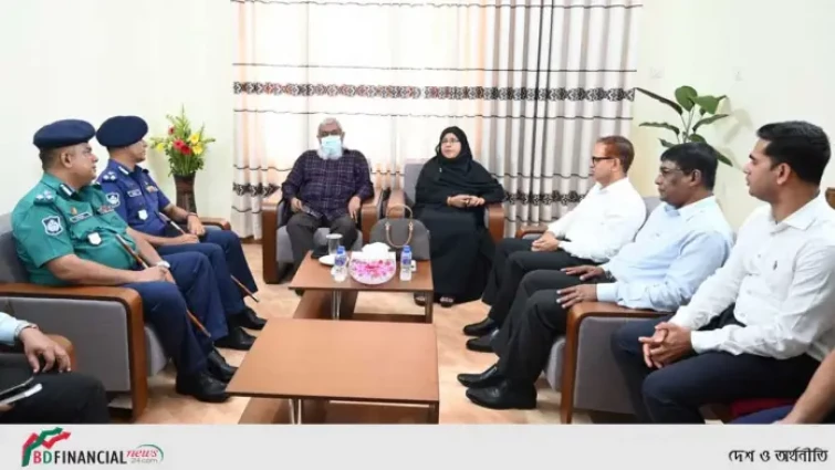 মন্ত্রীপরিষদ সচিবের সাথে কেএমপি’র পুলিশ কমিশনারের সৌজন্য সাক্ষাৎ