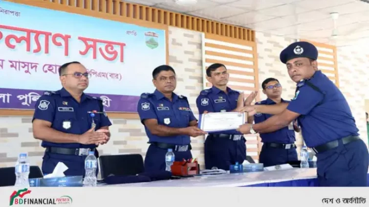 দুর্গাপূজা সুষ্ঠু ও নিরাপদ করতে পুলিশকে নির্দেশনা দিলেন এসপি মাসুদ