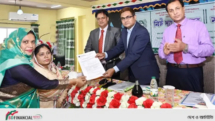 অগ্রণী ব্যাংকের গ্রাহকদের সাথে মতবিনিময় ও মিট দ্য বরোয়ার সভা
