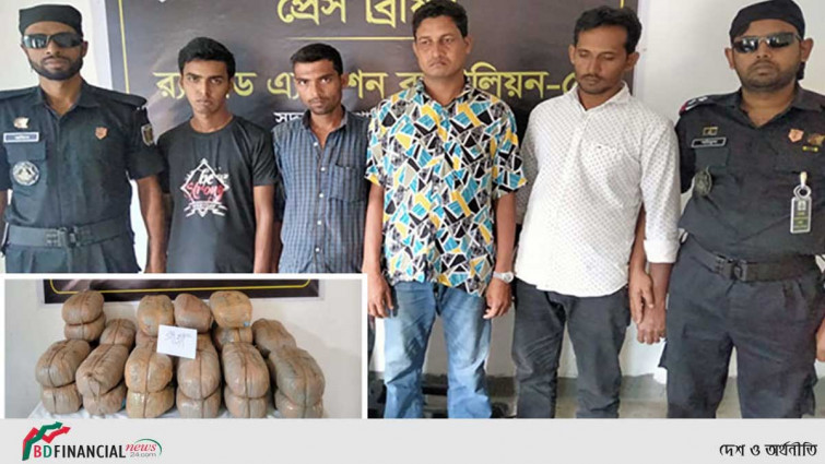 ট্রাকে ব্রাহ্মণবাড়িয়া থেকে রাজশাহীতে নেয়া হচ্ছিল গাঁজা