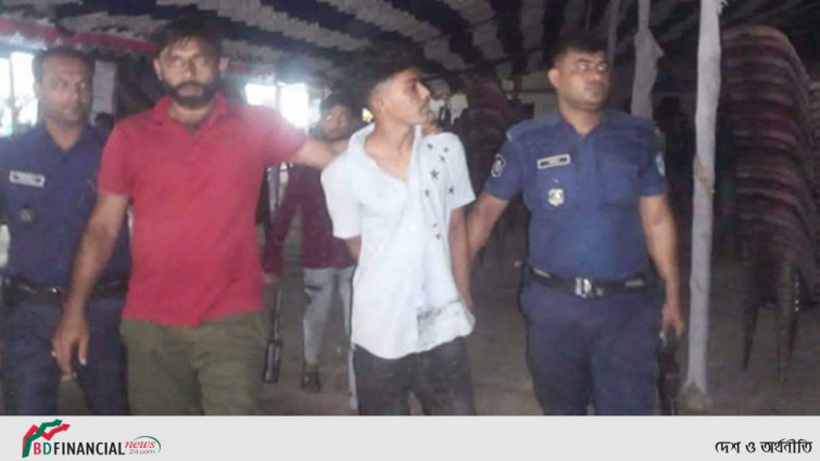 ক্ষুর দিয়ে ছাত্রের পেট কেটে নাড়িভুঁড়ি বের করল কিশোর গ্যাং