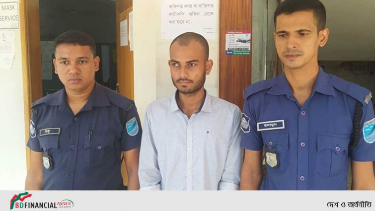 বন্ধুর হয়ে পরীক্ষা দিতে এসে কারাগারে কলেজছাত্র