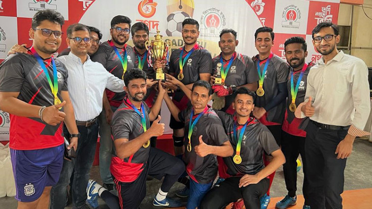 নগদ-ডিআরইউ মিডিয়া ফুটবল টুর্নামেন্ট উদ্বোধন