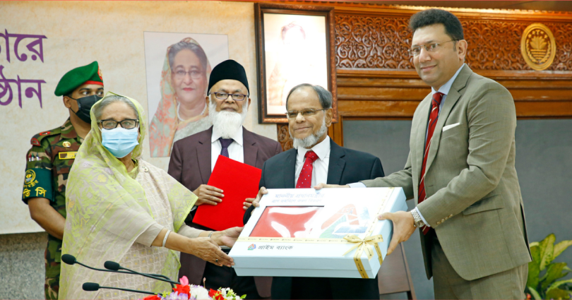 প্রধানমন্ত্রীর ত্রাণ তহবিলে প্রাইম ব্যাংক এর কম্বল প্রদান