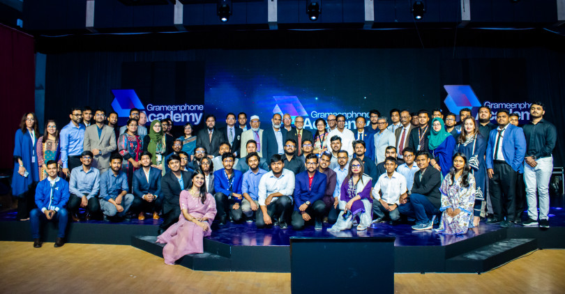 ভবিষ্যতের দক্ষ প্রজন্মের সম্ভাবনা উদযাপনে আয়োজিত হল গ্রামীণফোন অ্যাকাডেমি নাইট