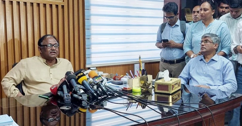 বাড়তি দামে চিনি বিক্রি হলেই অ্যাকশনে যাবো: বাণিজ্যমন্ত্রী