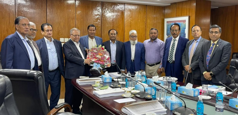 সিআইপি নির্বাচিত হওয়ায় ঝুঁকি ব্যবস্থাপনা কমিটির চেয়ারম্যানকে মার্কেন্টাইল ব্যাংকের শুভেচ্ছা